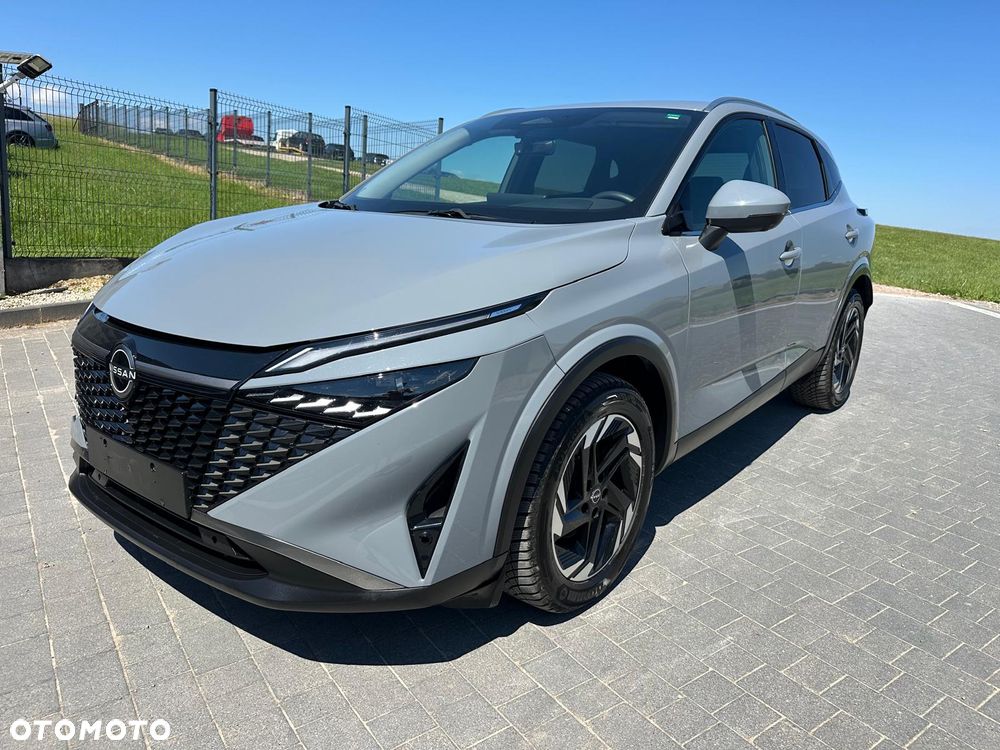 Nissan Qashqai 1.3 DIG-T MHEV 4x4 N-Connecta Xtronic - 1