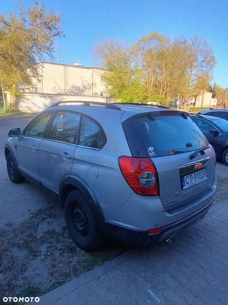 Chevrolet Captiva 2.0 4WD 7 Sitzer LT Exclusive - 4