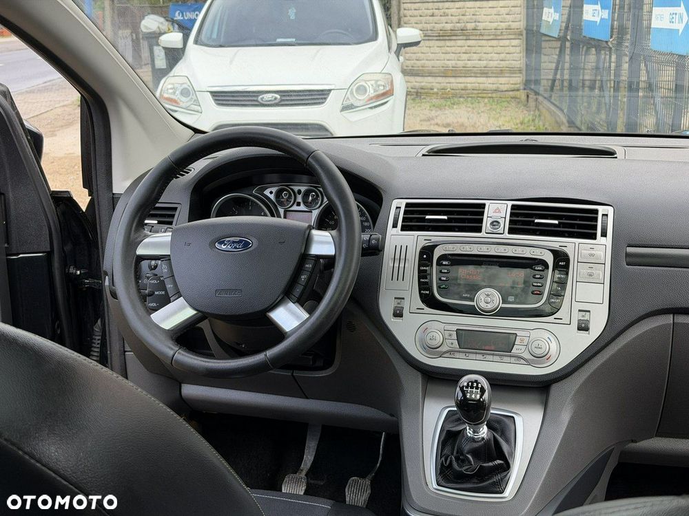 Ford Kuga - 23