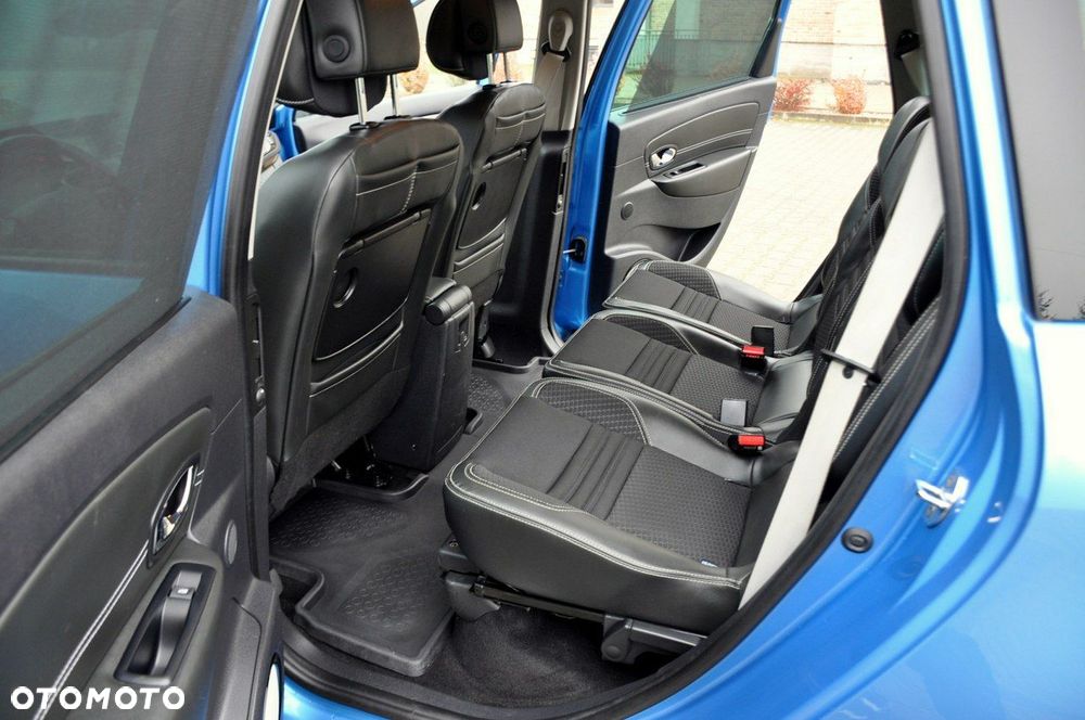 Renault Grand Scenic - 22