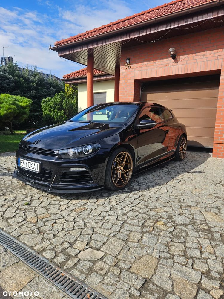 Volkswagen Scirocco 2.0 TSI R - 9