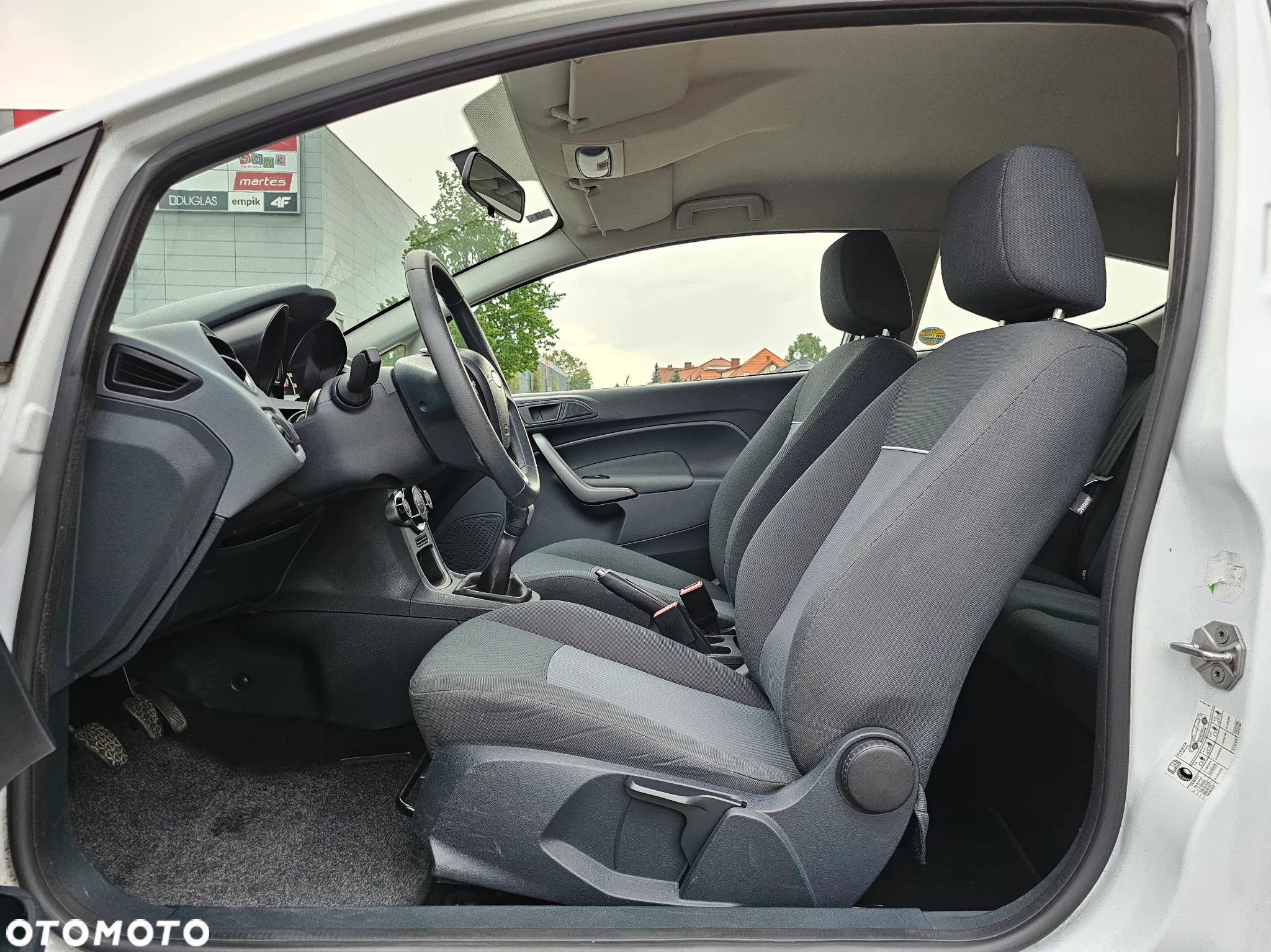 Ford Fiesta 1.25 Trend Edition - 14