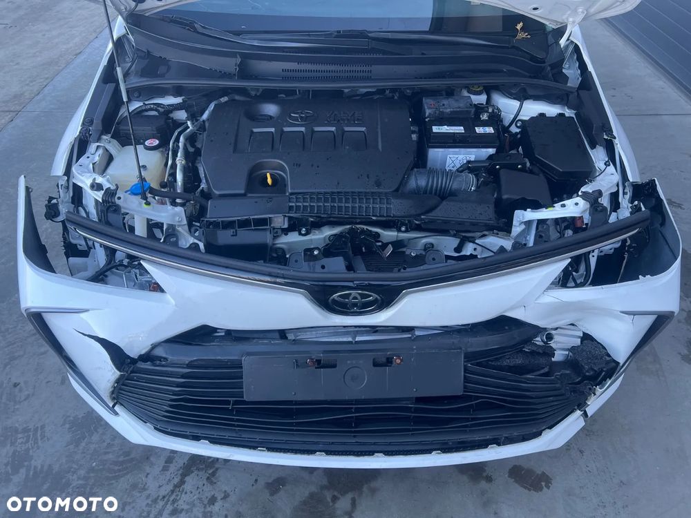 Toyota Corolla 1.6 Comfort - 17