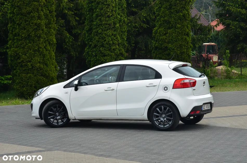 Kia Rio 1.4 Spirit - 16