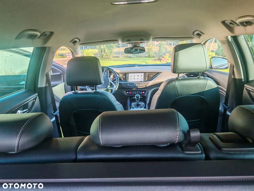 Opel Insignia - 38