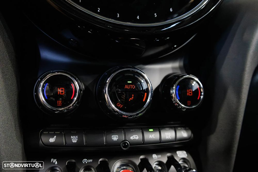 MINI 3 Portas Cooper Auto - 20
