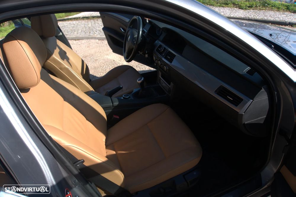 BMW 520 d Touring - 27