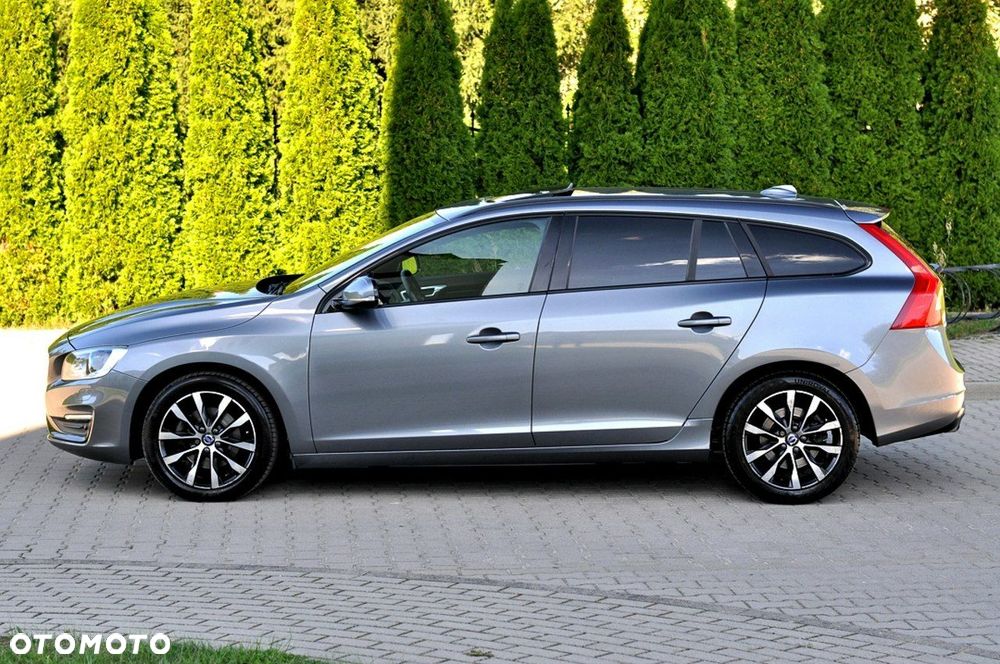 Volvo V60 D3 Drive-E Summum - 13