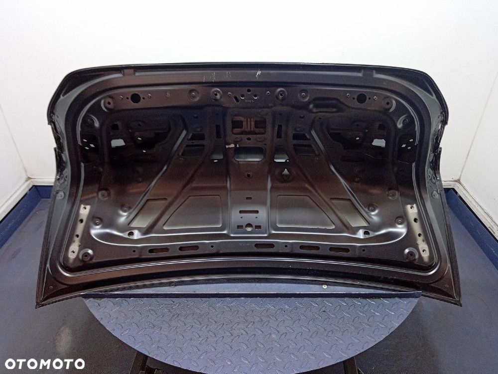 BMW I5 M60 G60 23- TYLNA KLAPA BAGAŻNIKA C64 FROZEN DEEP GREY METALLIC - 10