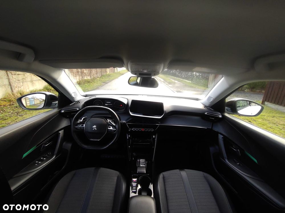 Peugeot 2008 1.5 BlueHDi Allure Pack S&S EAT8 - 26
