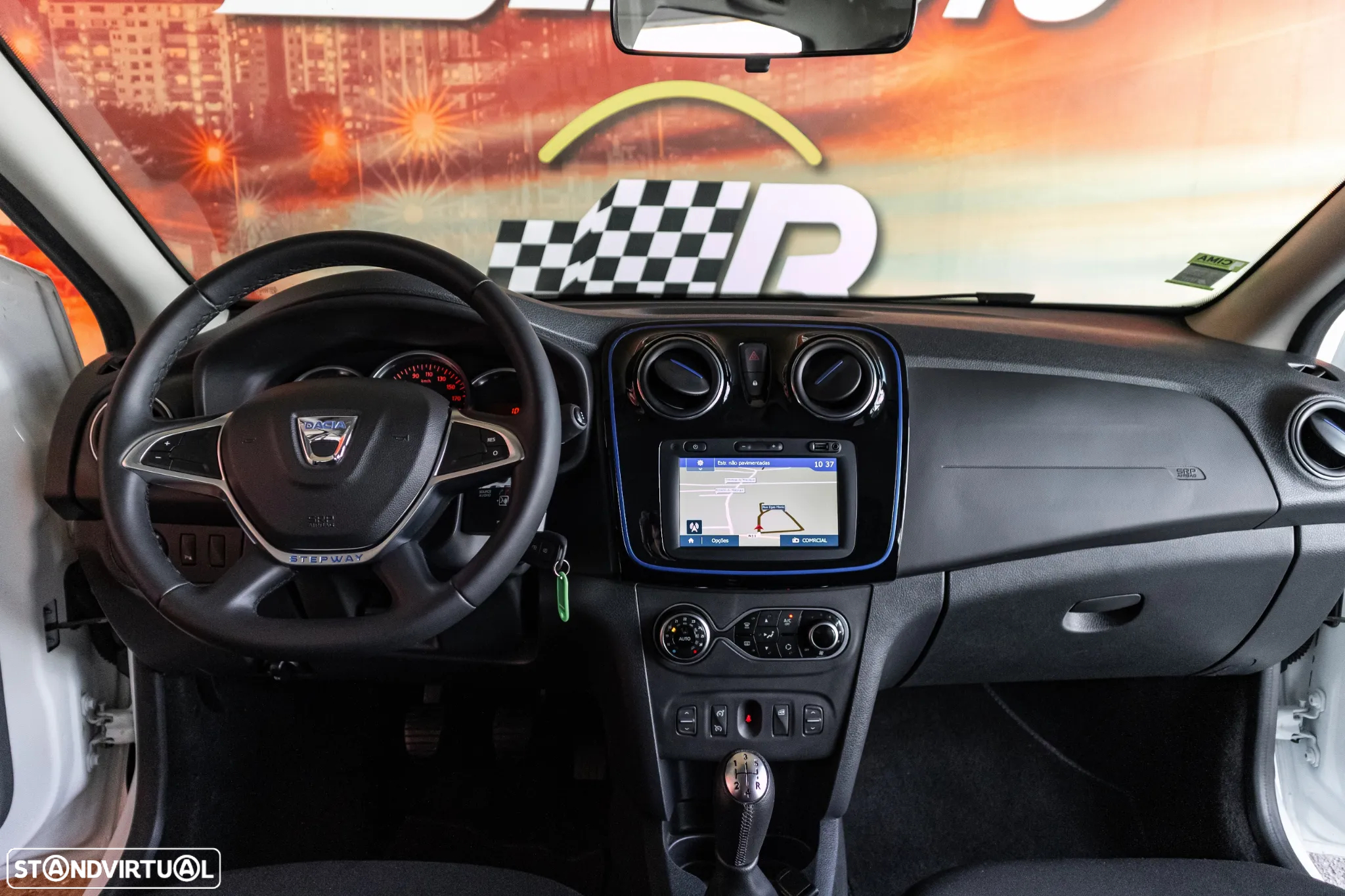 Dacia Sandero 1.5 Blue dCi Stepway - 10