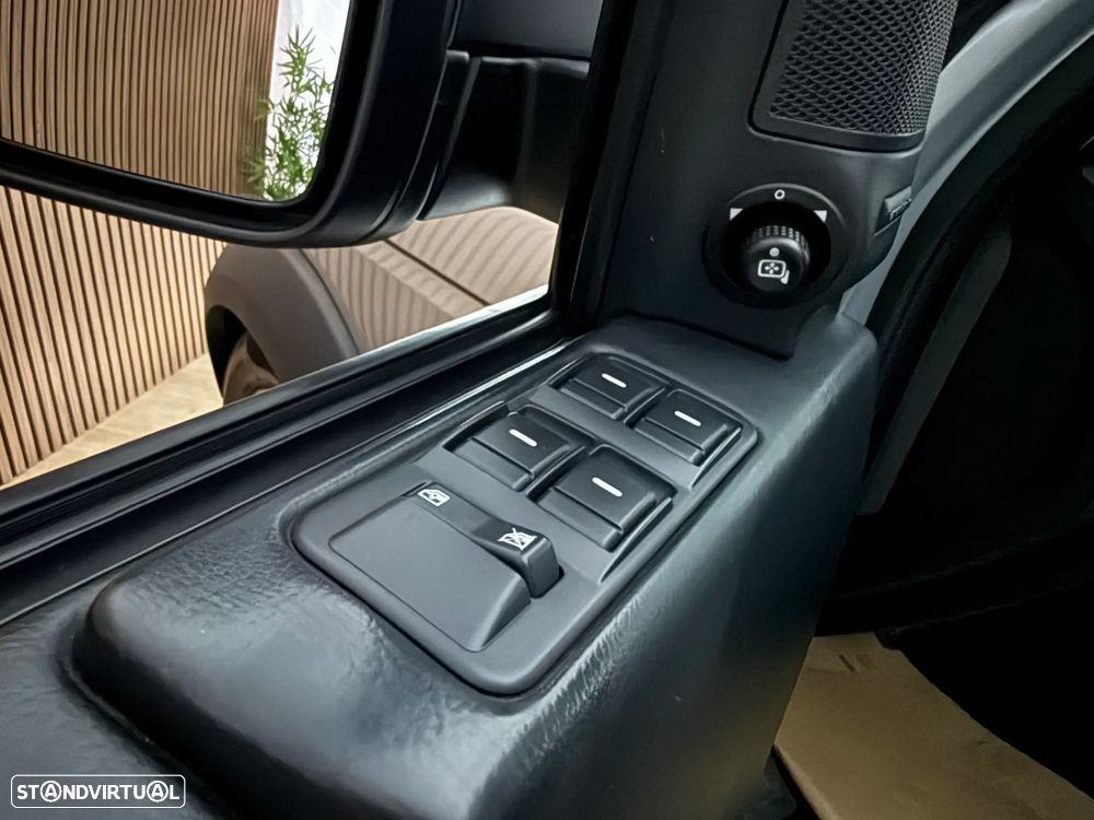 Land Rover Discovery 2.7 TD V6 HSE Auto. - 10