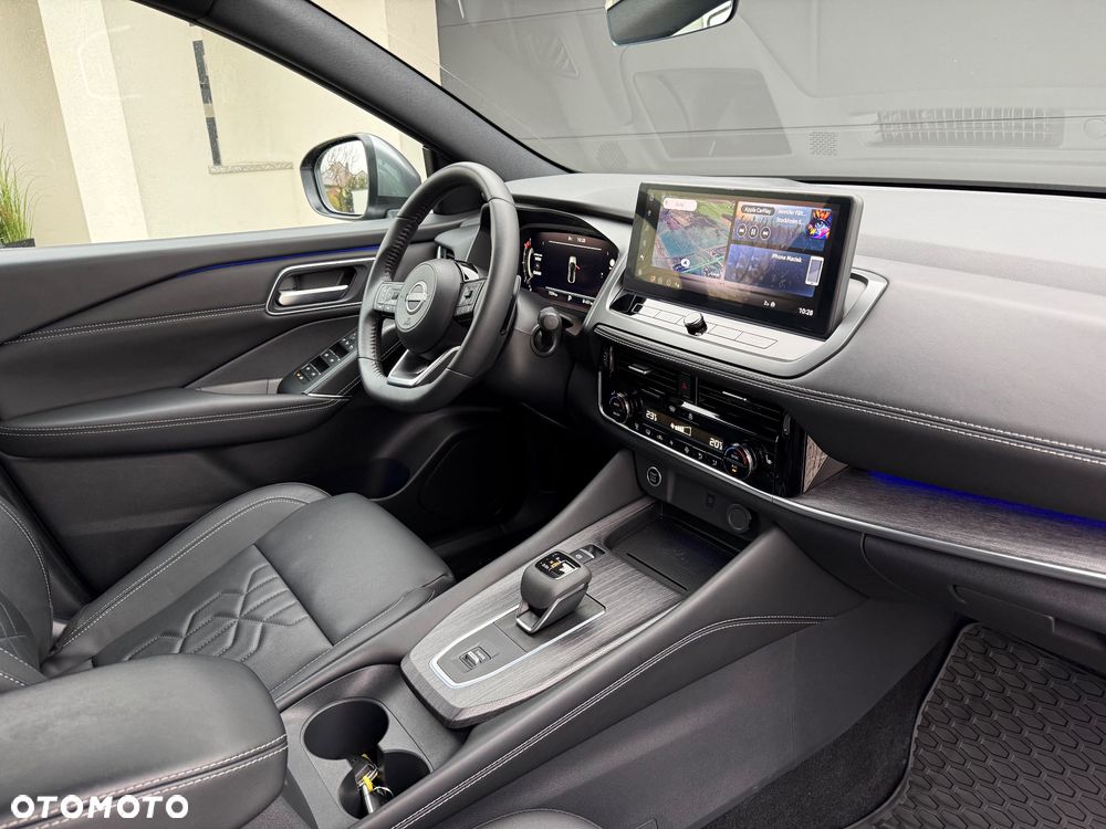 Nissan Qashqai 1.3 DIG-T MHEV Xtronic Tekna - 18