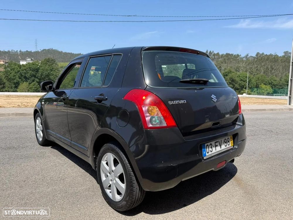 Suzuki Swift - 9