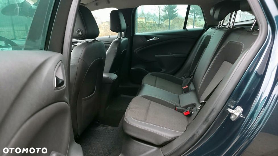 Opel Astra 1.6 BiTurbo D (CDTI) Start/Stop Innovation - 15