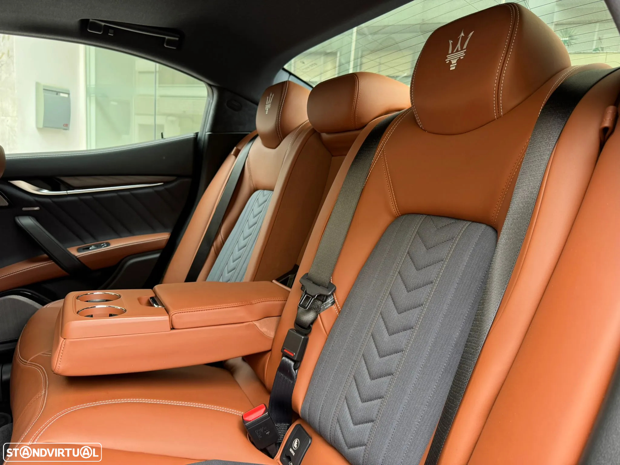 Maserati Ghibli 3.0 V6 GranLusso - 7