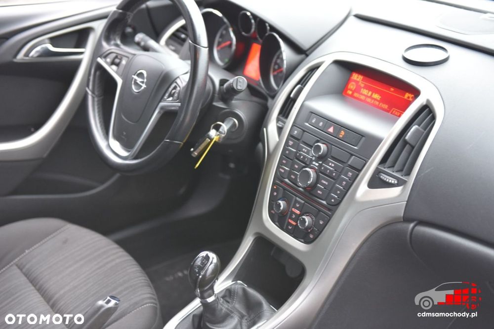 Opel Astra - 24
