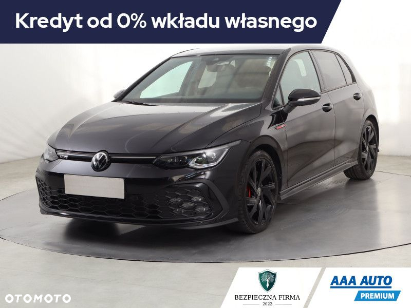 Volkswagen Golf - 2