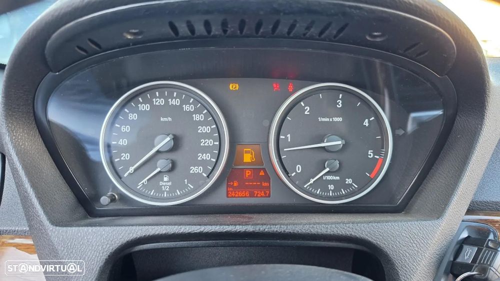 BMW X5 3.0 sd - 8