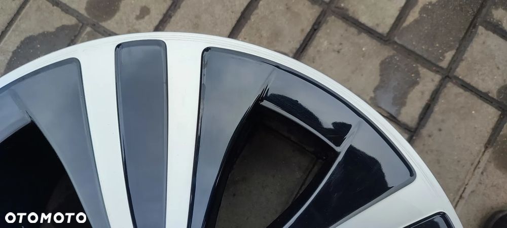 FELGI ALUMINIOWE 5x112 8.5Jx19 CALI ET47.5 2954011200 MERCEDES 4 SZTUKI KOMPLET - 8