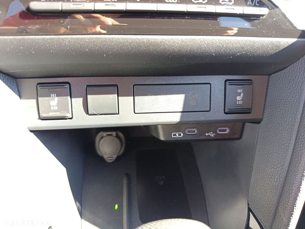 Toyota Yaris Cross Hybrid 1.5 Style - 28