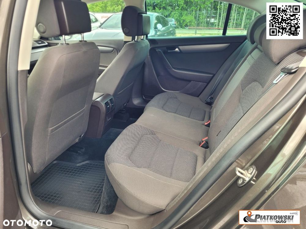 Volkswagen Passat 2.0 TDI Highline DSG - 16