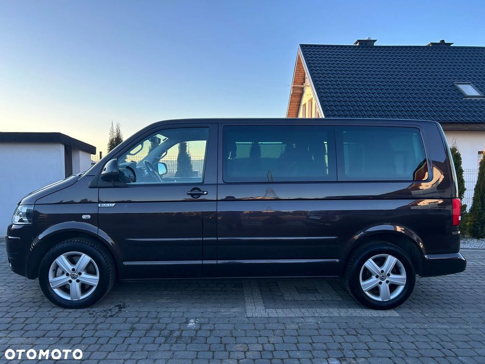 Volkswagen Caravelle - 16