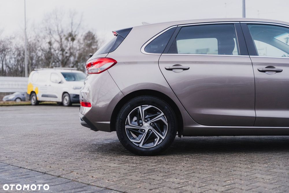 Hyundai i30 1.0 T-GDI Smart - 23