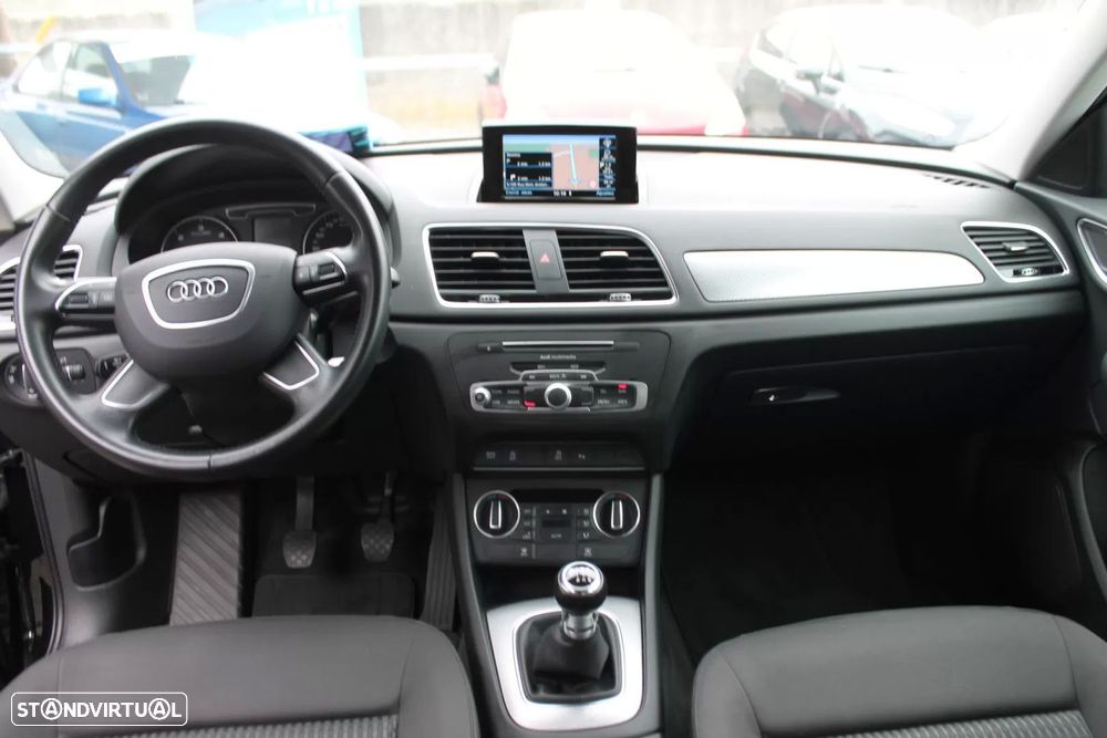 Audi Q3 2.0 TDI Design - 7