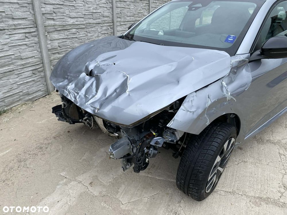 Peugeot 208 PureTech 100 Allure Pack - 31