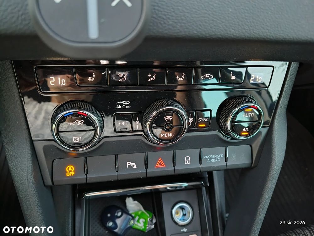 Skoda Karoq 1.5 TSI ACT Style DSG - 8
