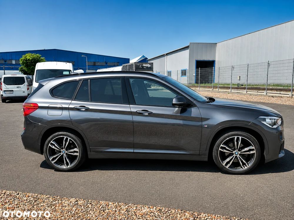 BMW X1 sDrive18i Sport Line - 2