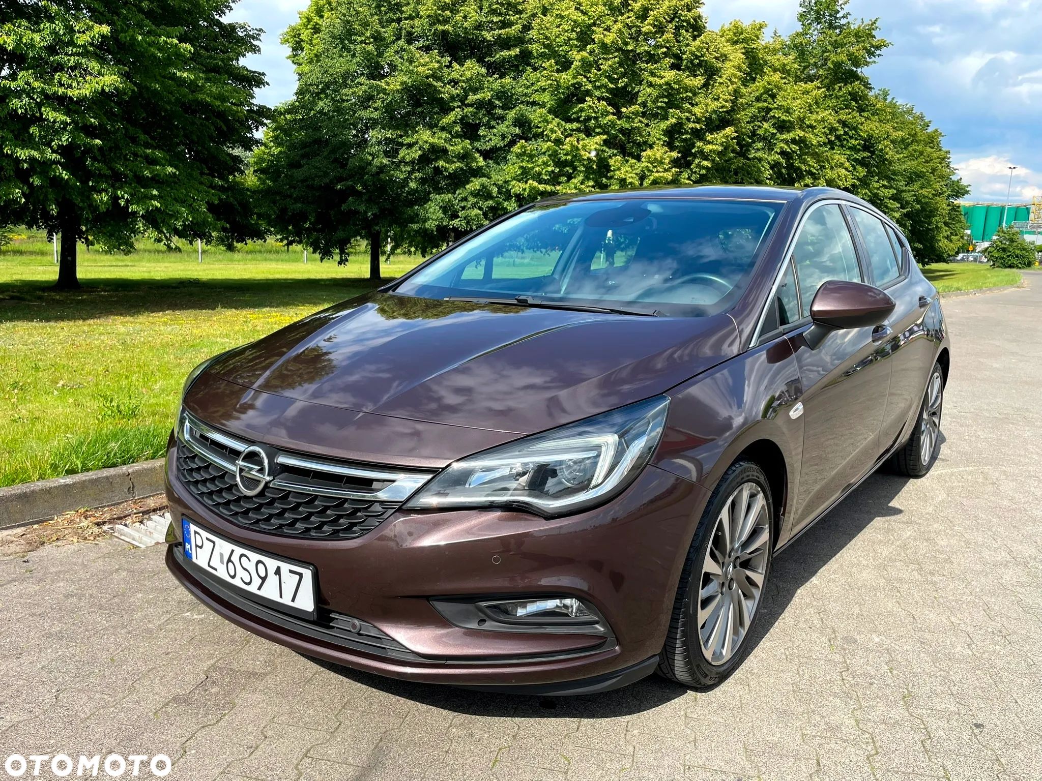 Opel Astra IV 1.6 CDTI Cosmo - 1