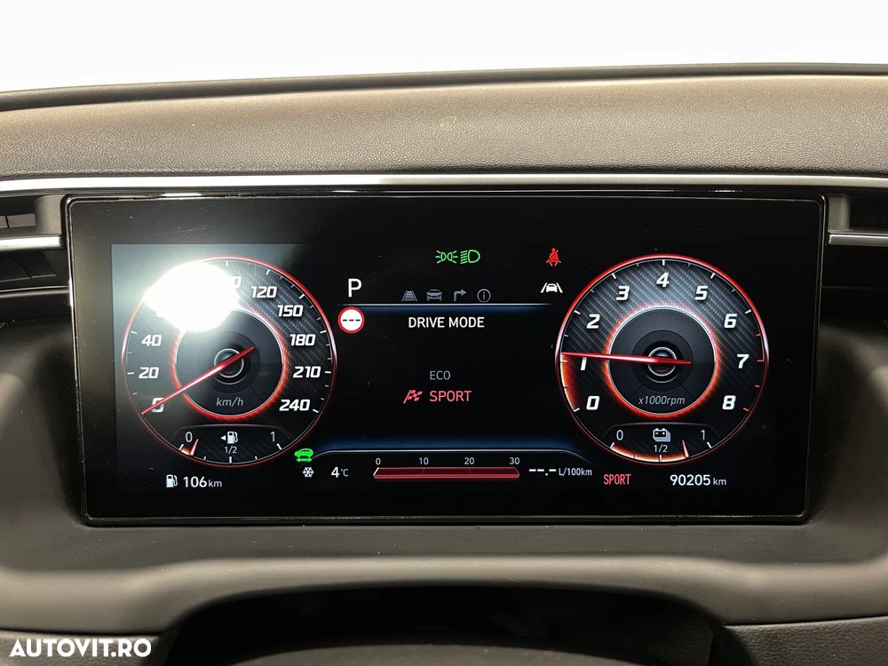 Hyundai Tucson 1.6 T-GDi HEV 2WD Prime - 32