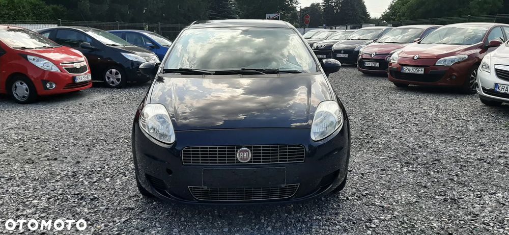 Fiat Grande Punto - 16