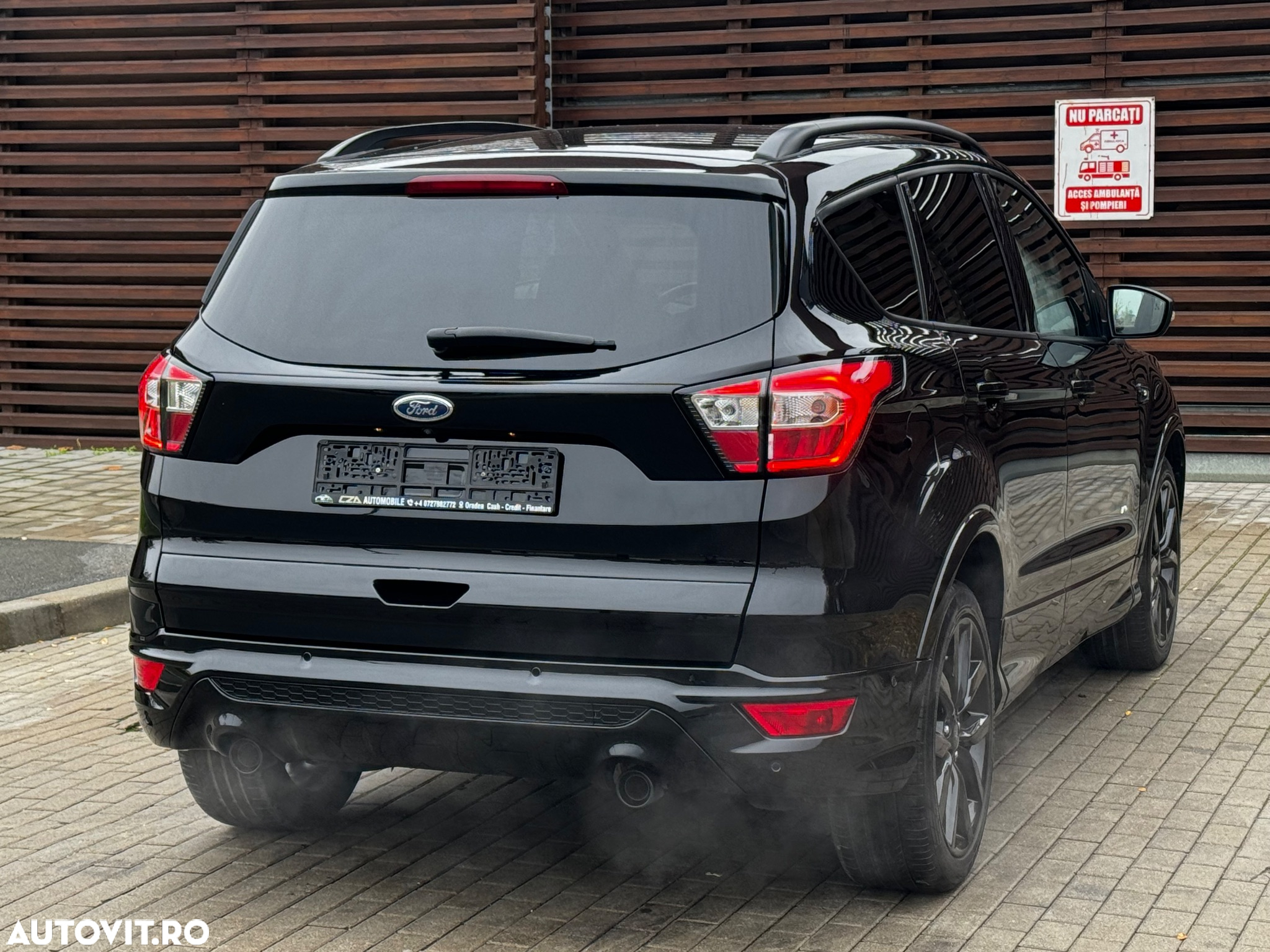 Ford Kuga 2.0 TDCi 4x4 Aut. ST-Line - 11