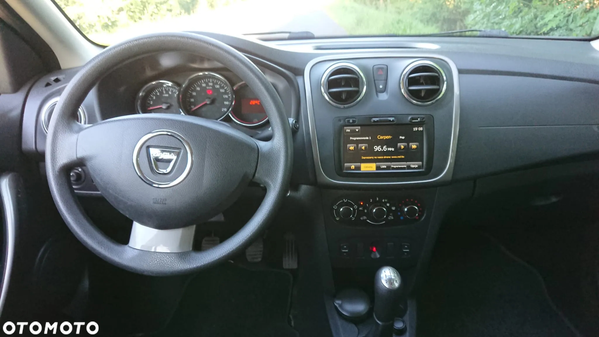 Dacia Logan MCV 1.2 16V 75 Essentiel - 7