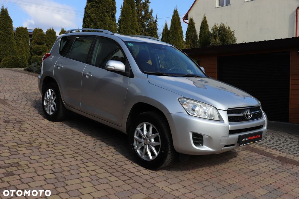 Toyota RAV4 2.0 4x2 - 24