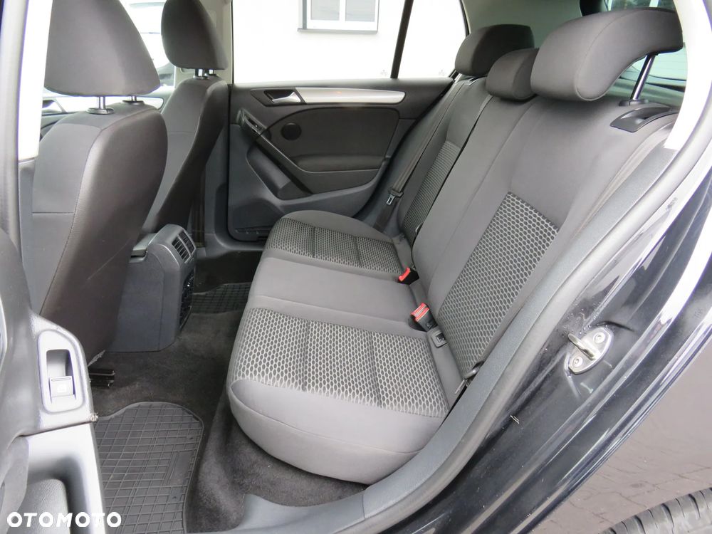 Volkswagen Golf 1.6 TDI BlueMotion Technology Trendline - 31