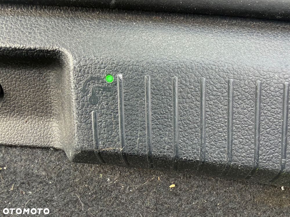 Volkswagen Golf - 17