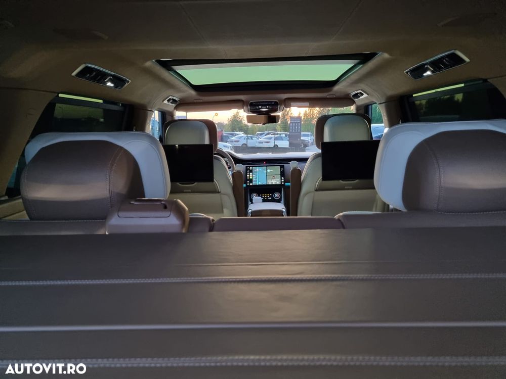 Land Rover Range Rover 4.4 V8 P530 LWB SV - 15