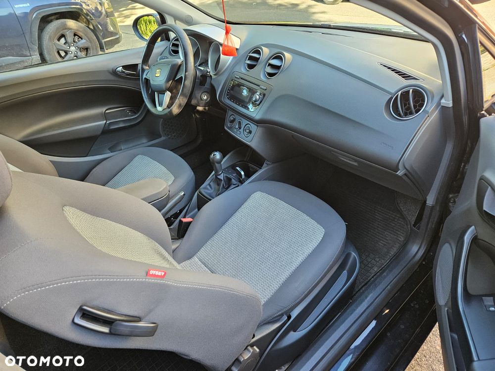 Seat Ibiza SC 1.4 16V Sport - 23