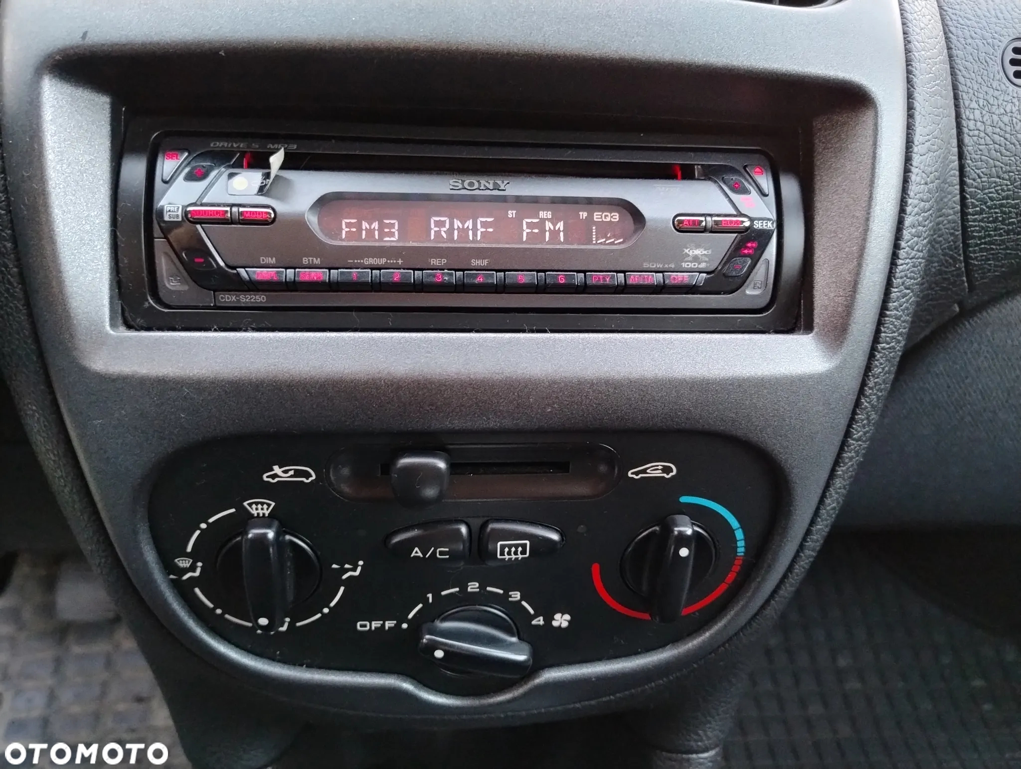 Peugeot 206 1.1 Color-Line - 7