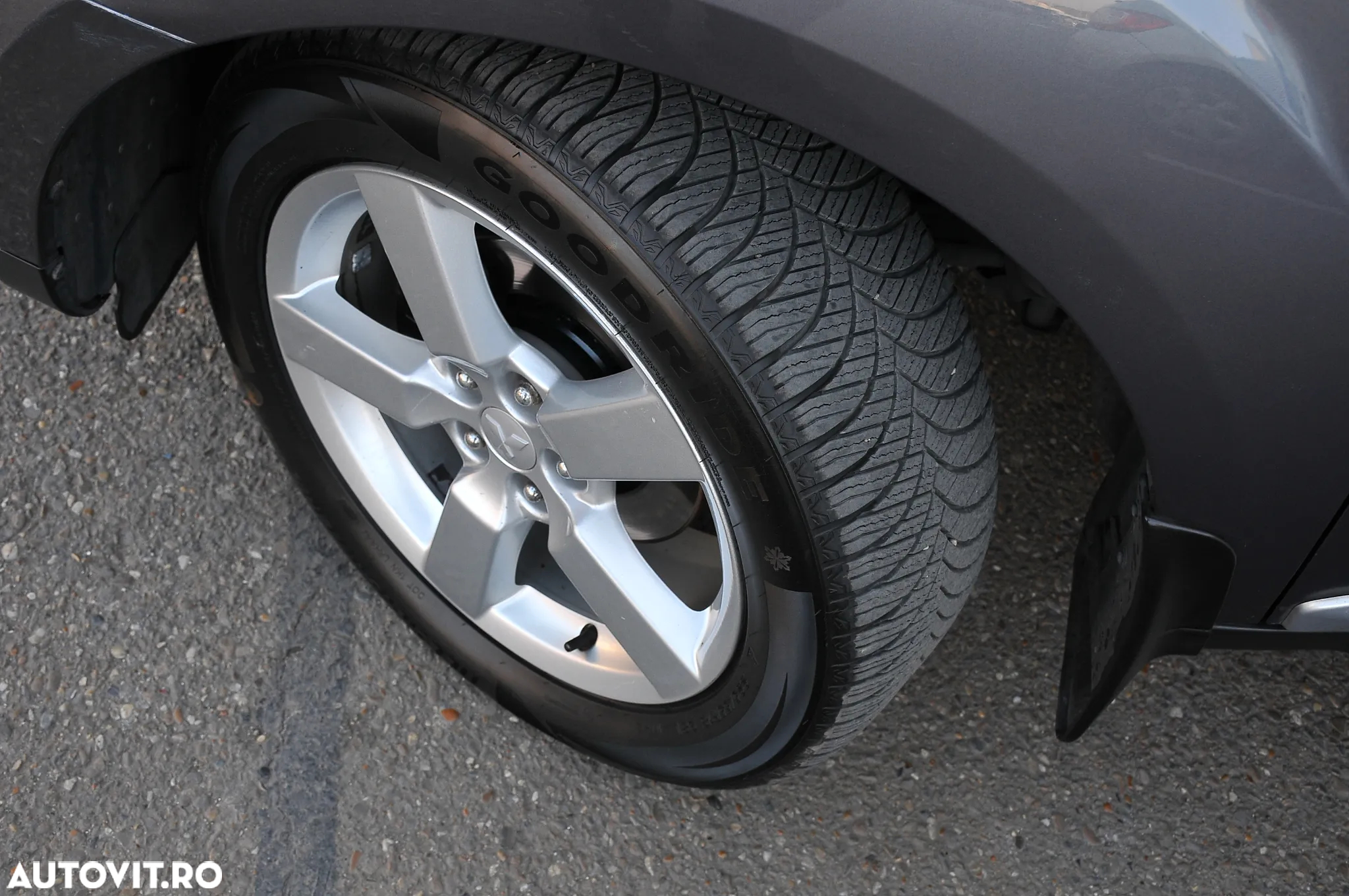 Mitsubishi Outlander 2.0 DI-D 4WD Instyle - 30