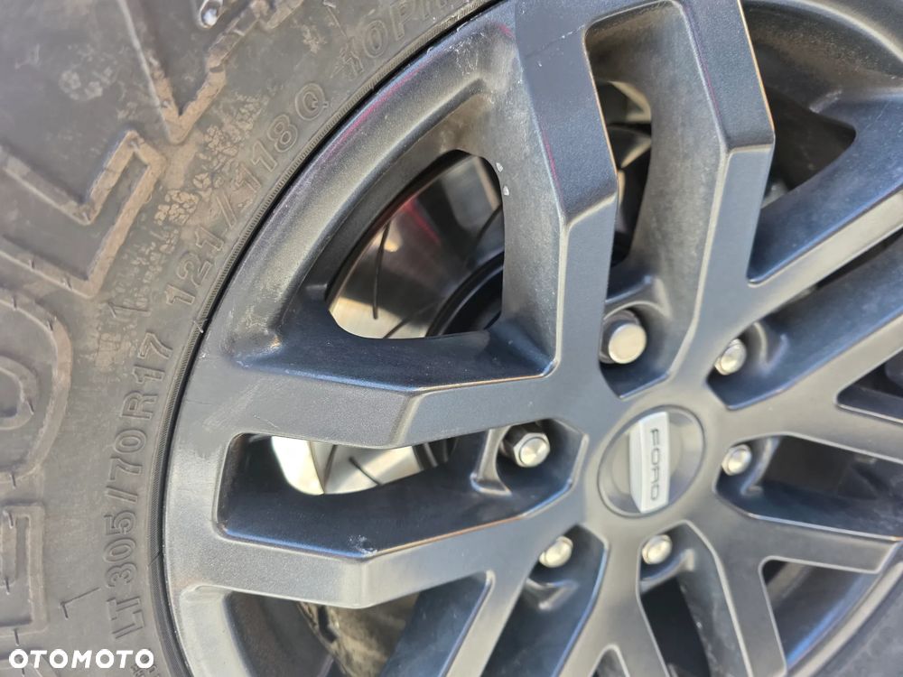 Ford Ranger Raptor - 13