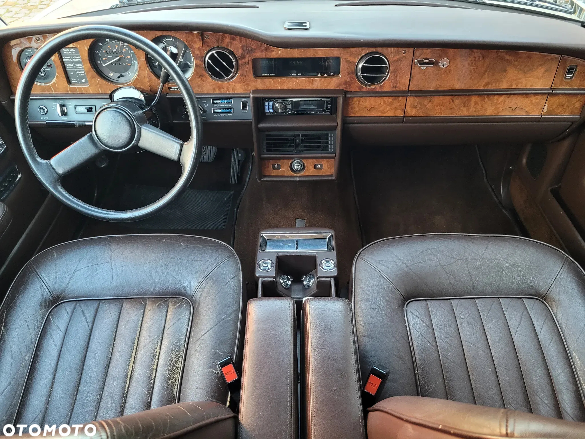 Rolls-Royce Silver Spur - 14