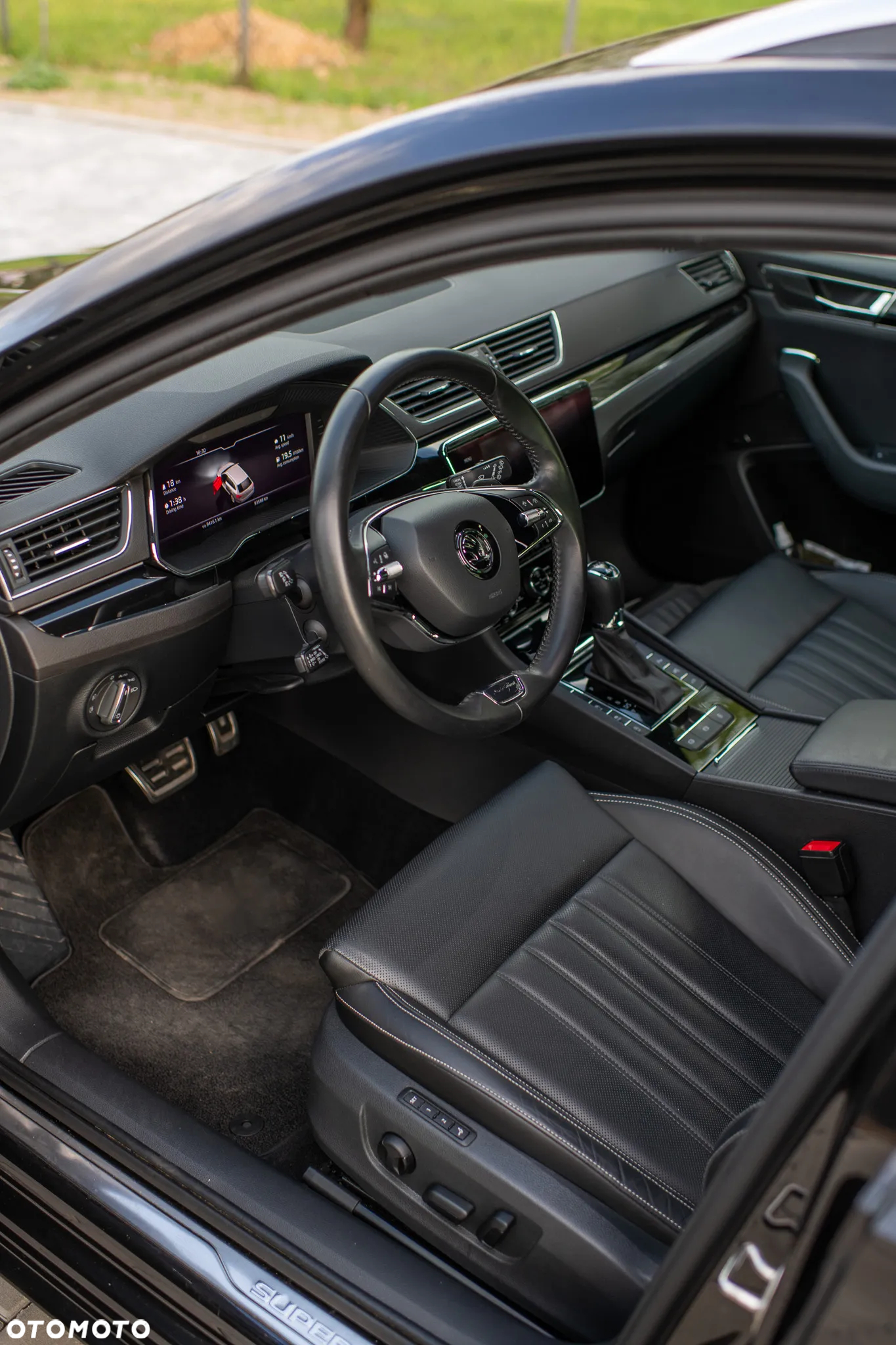 Skoda Superb 2.0 TSI 4x4 L&K DSG - 6