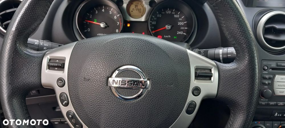 Nissan Qashqai - 16