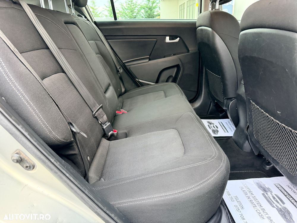 Kia Sportage 1.7 CRDI 2WD Dream-Team Edition - 7