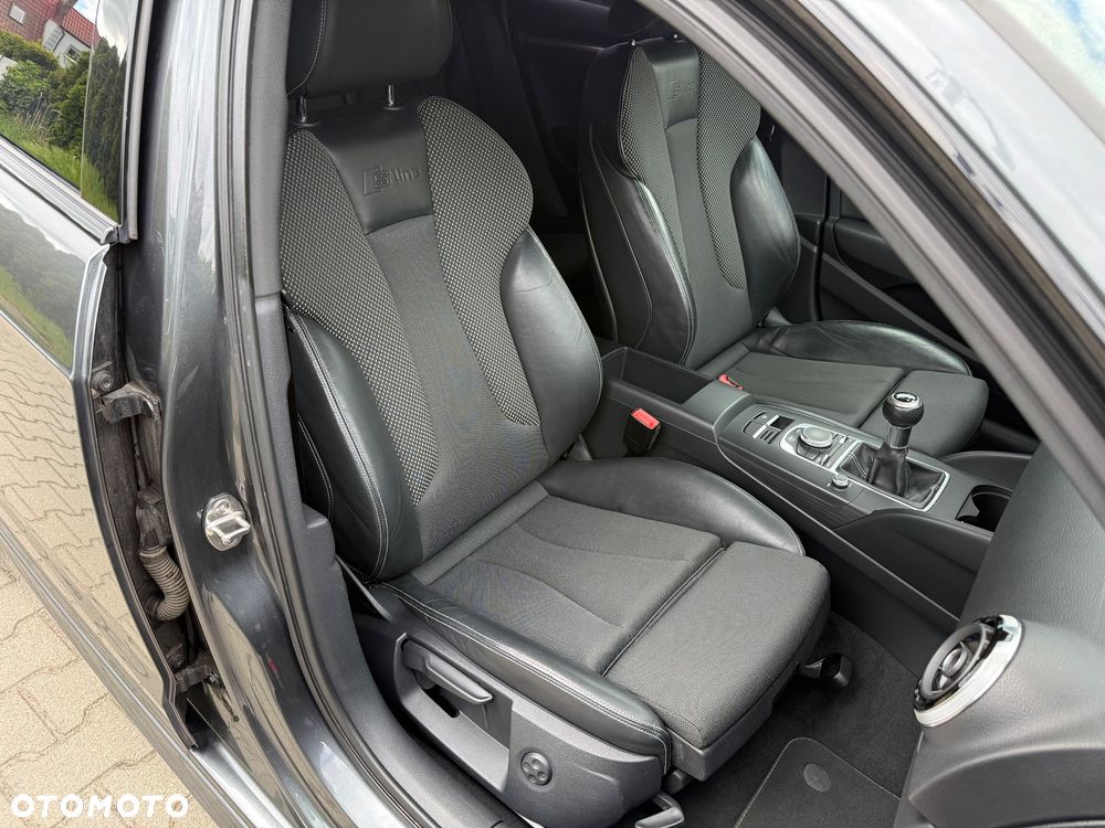 Audi A3 Sportback 2.0 TDI (clean diesel) S line Sportpaket - 11